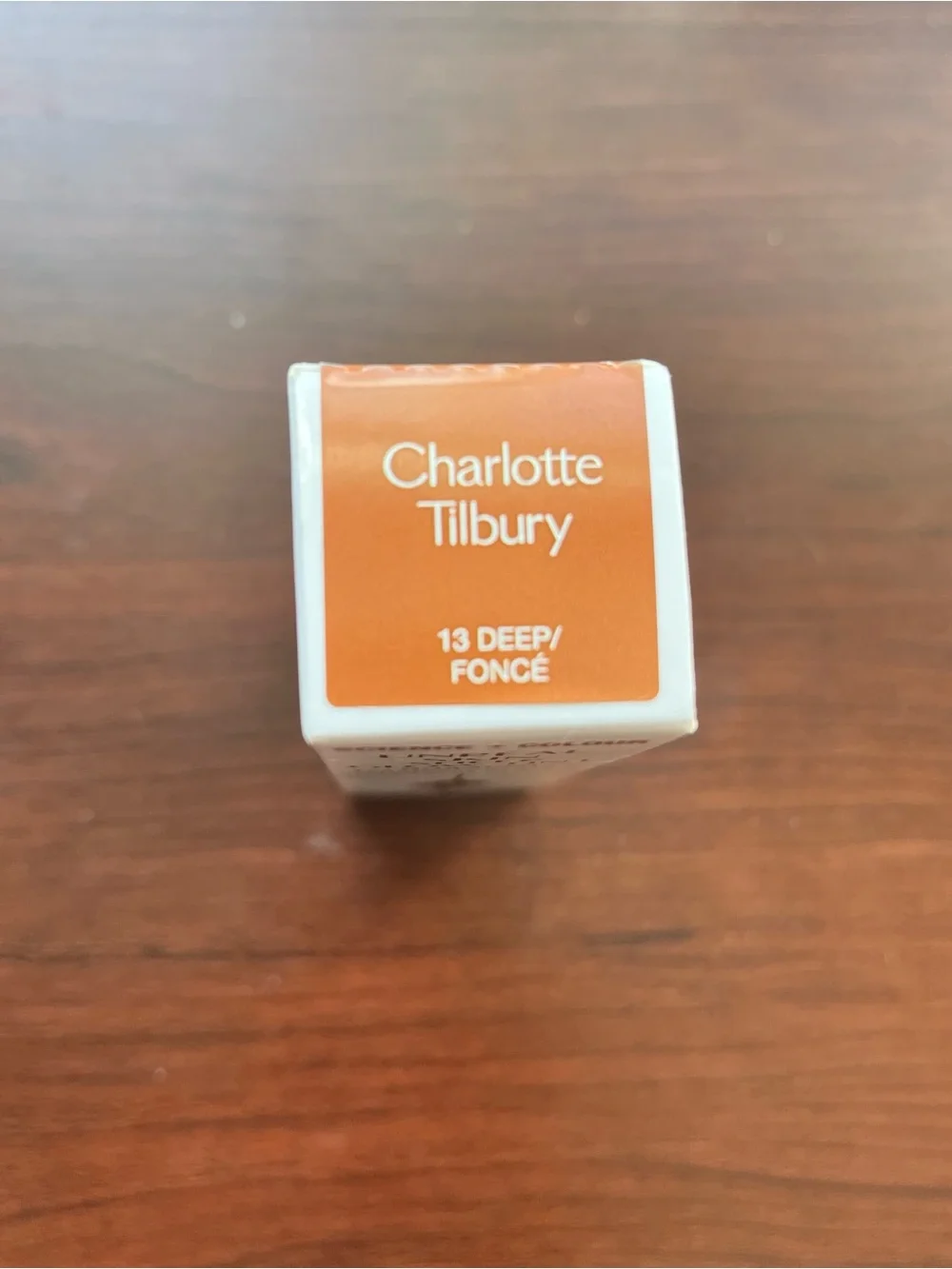 Charlotte Tilbury Unreal skin sheer glow tint